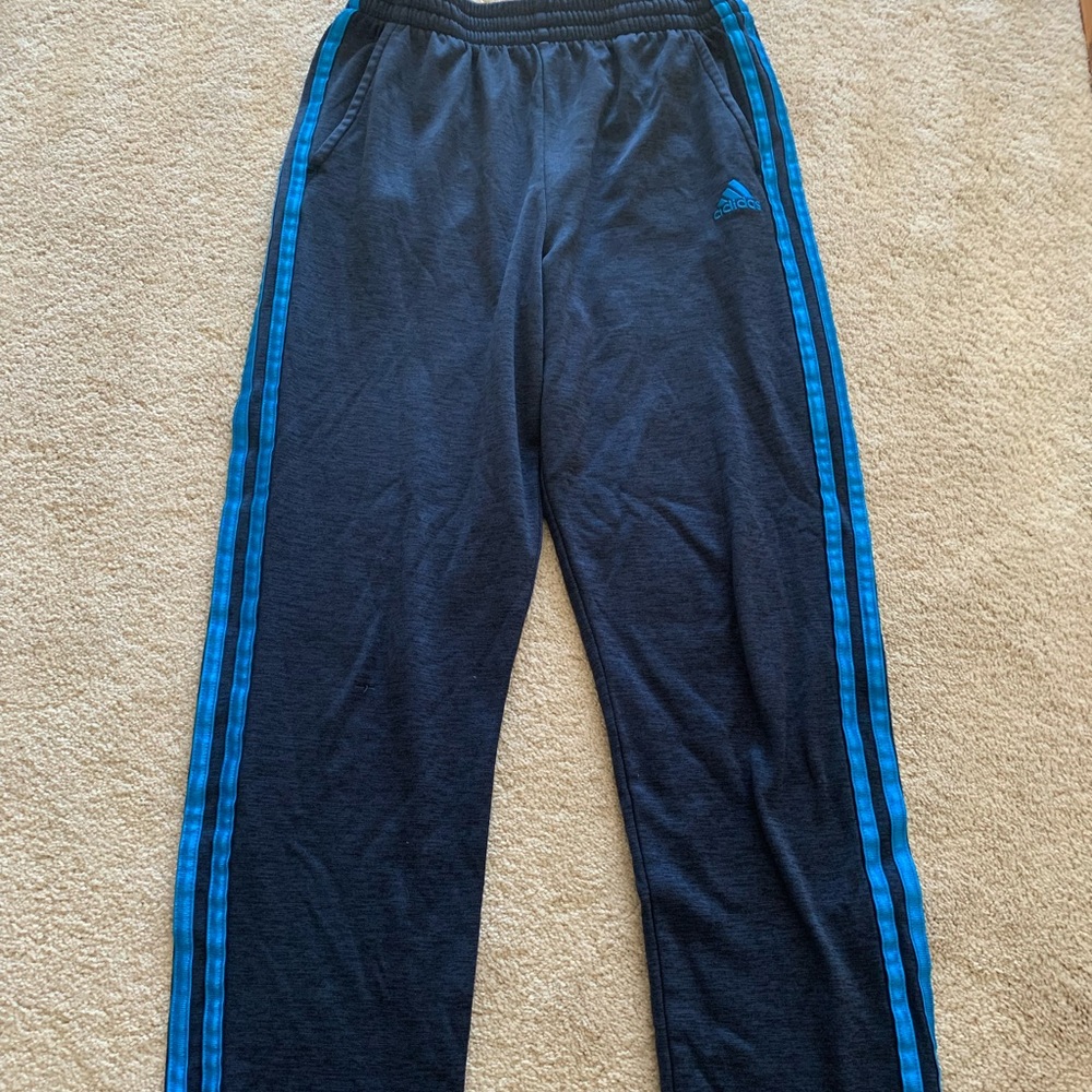 Adidas youth xl sweatpants